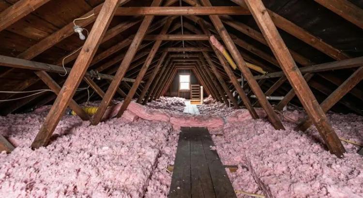 Rénovation énergétique dans la Loire : aides disponibles et travaux prioritaires